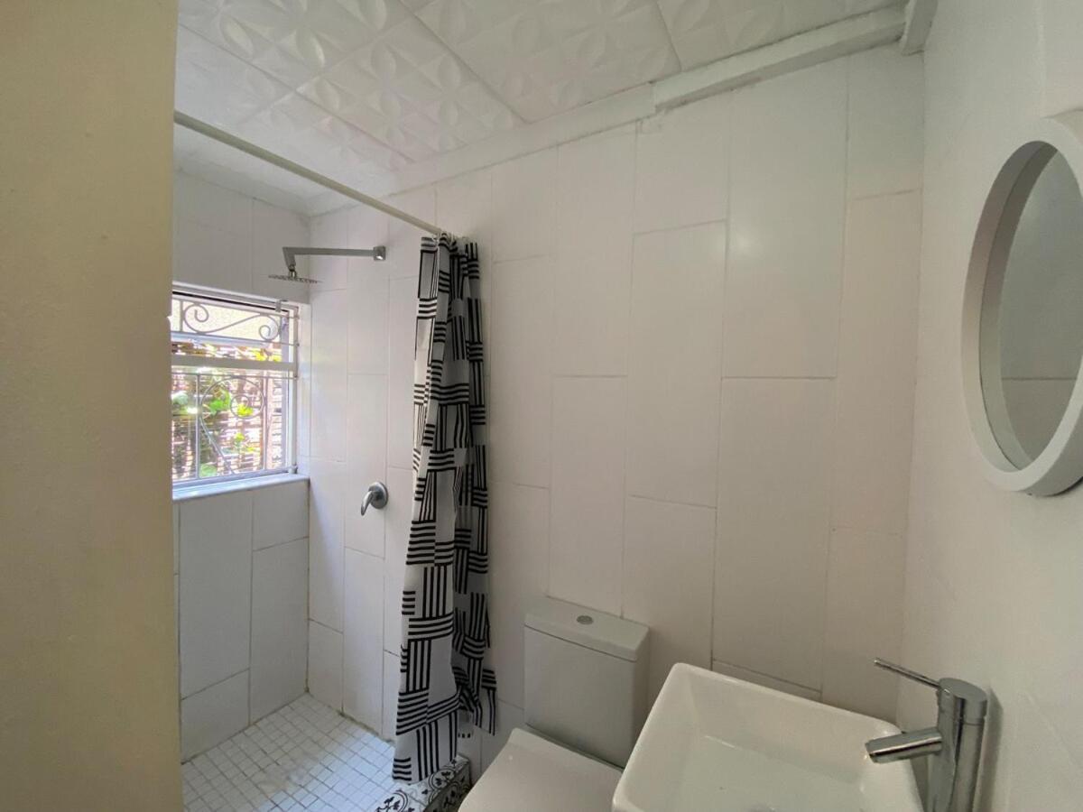 Apartment Inviting 2-sleeper Retreat U4 ! *