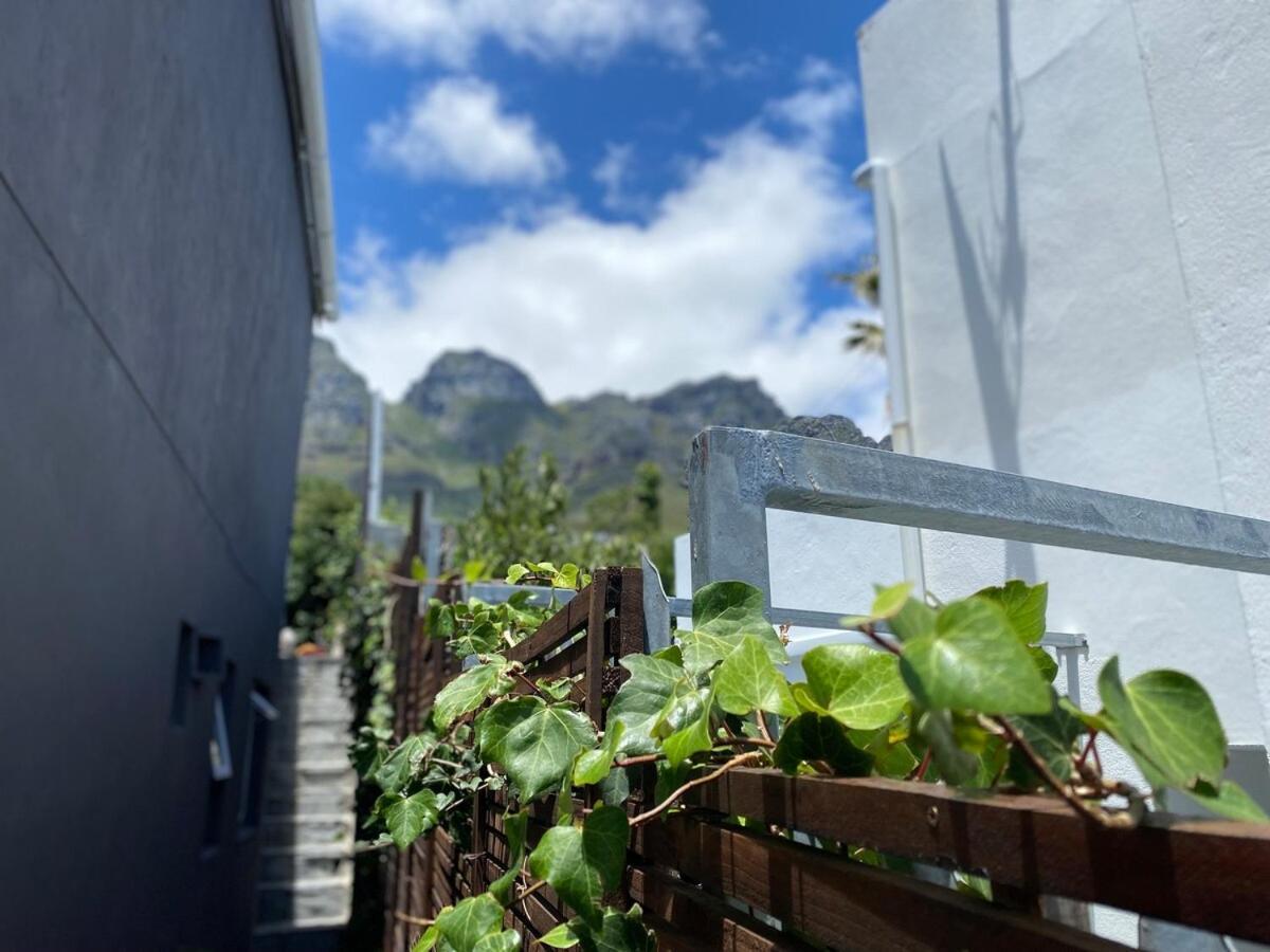 Apartment Inviting 2-sleeper Retreat U4 ! Cape Town